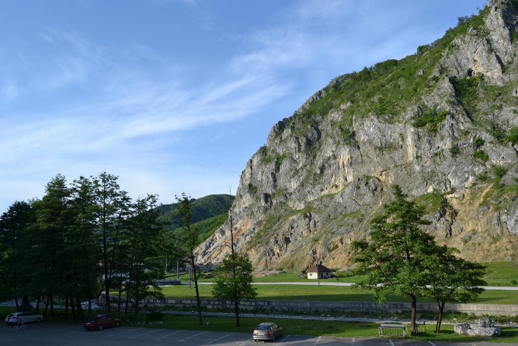 Vila Nico Baia de Fier Eksteriør bilde